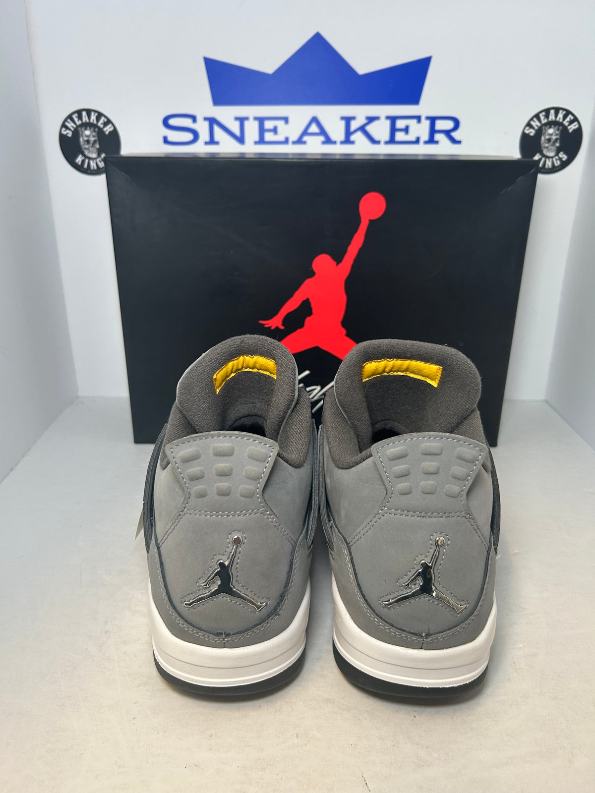 Air Jordan 4 Retro Cool Grey (Pre-Owned)
