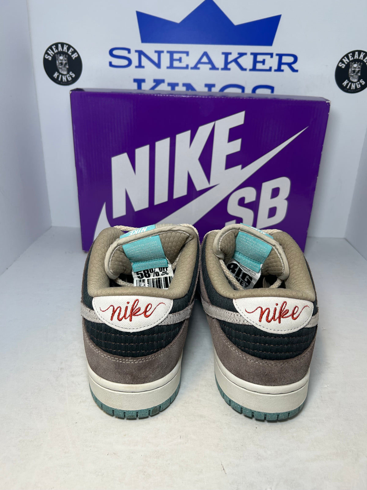 Nike SB Dunk Low Big Money Savings (Pre-Owned)