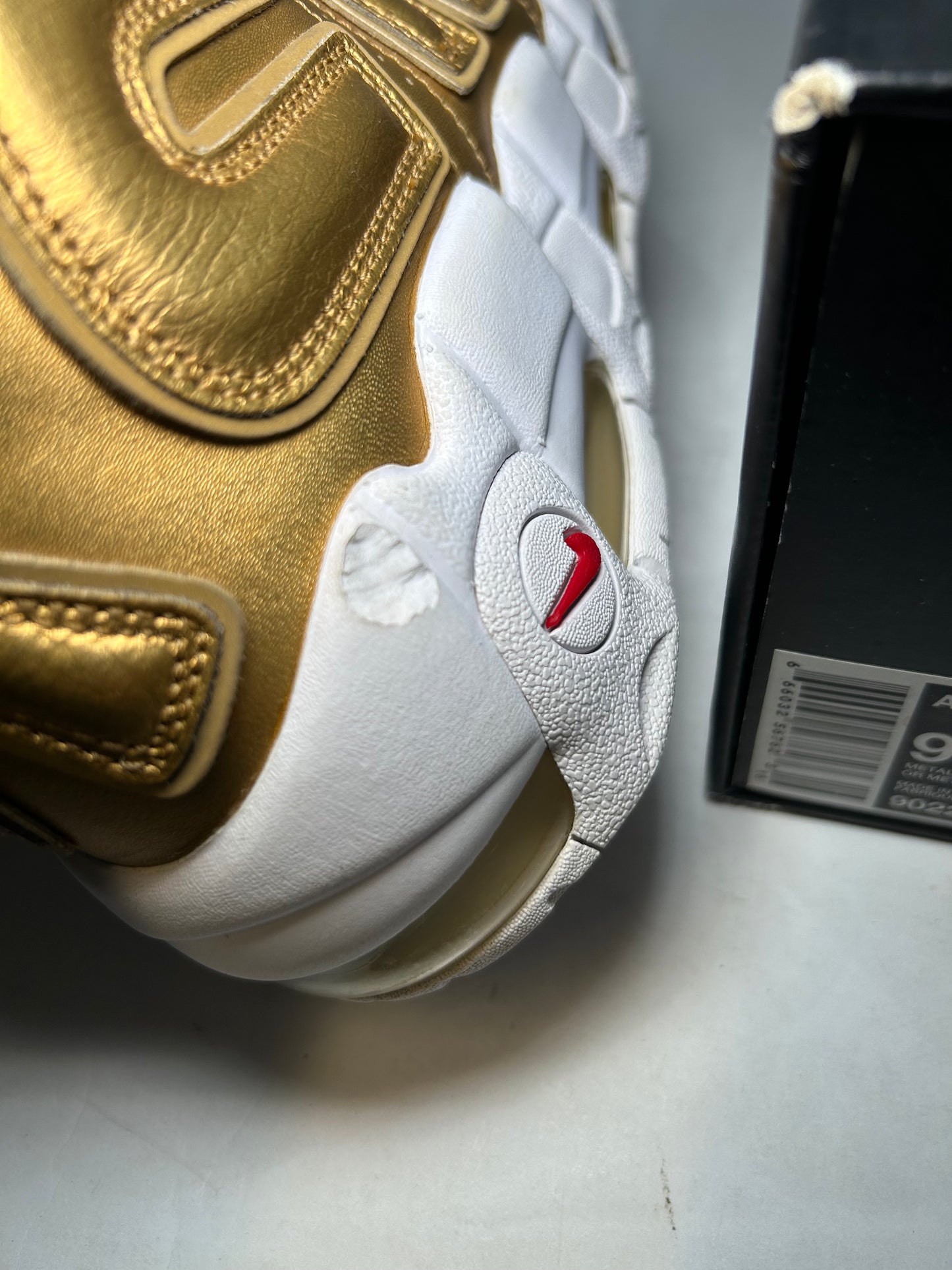 Nike Air More Uptempo Supreme Metallic Gold (Pre-Owned)
