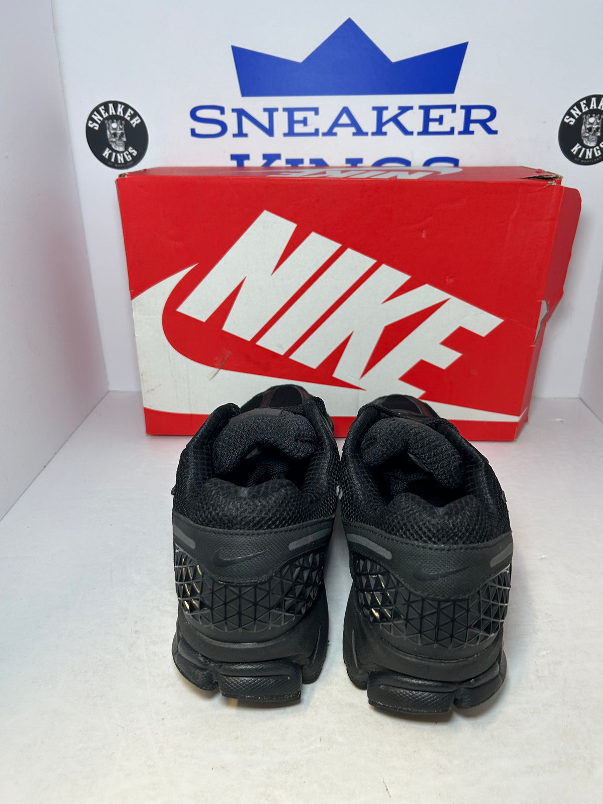 Nike Zoom Vomero 5 Triple Black (Pre-Owned)