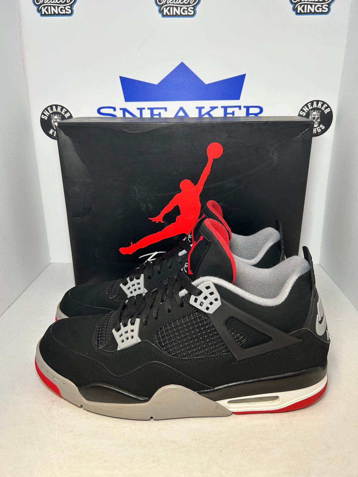 Air Jordan 4 Retro OG Bred 2019 (Pre-Owned)