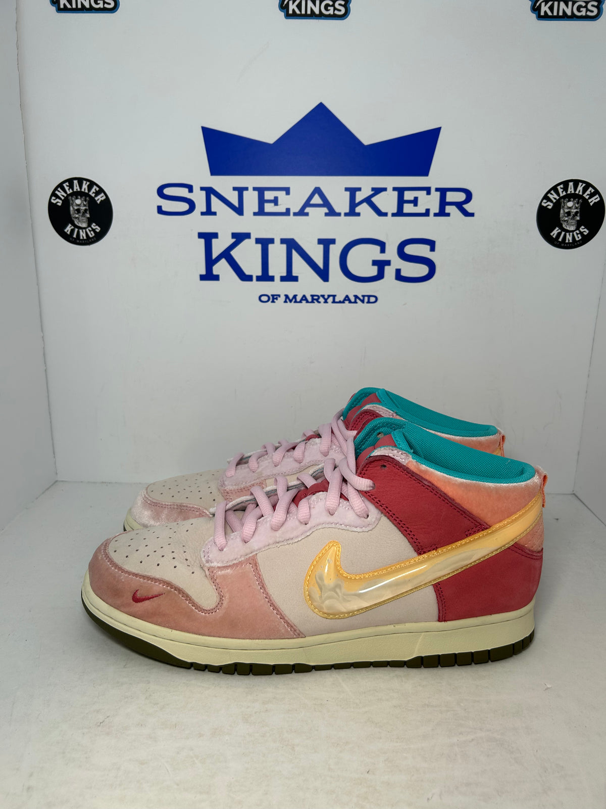 Nike Dunk Mid Social Status Strawberry Milk (Pre-Owned)