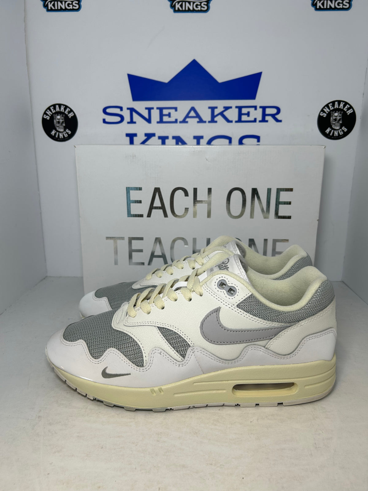 Nike Air Max 1 Patta Waves White (Pre-Owned)