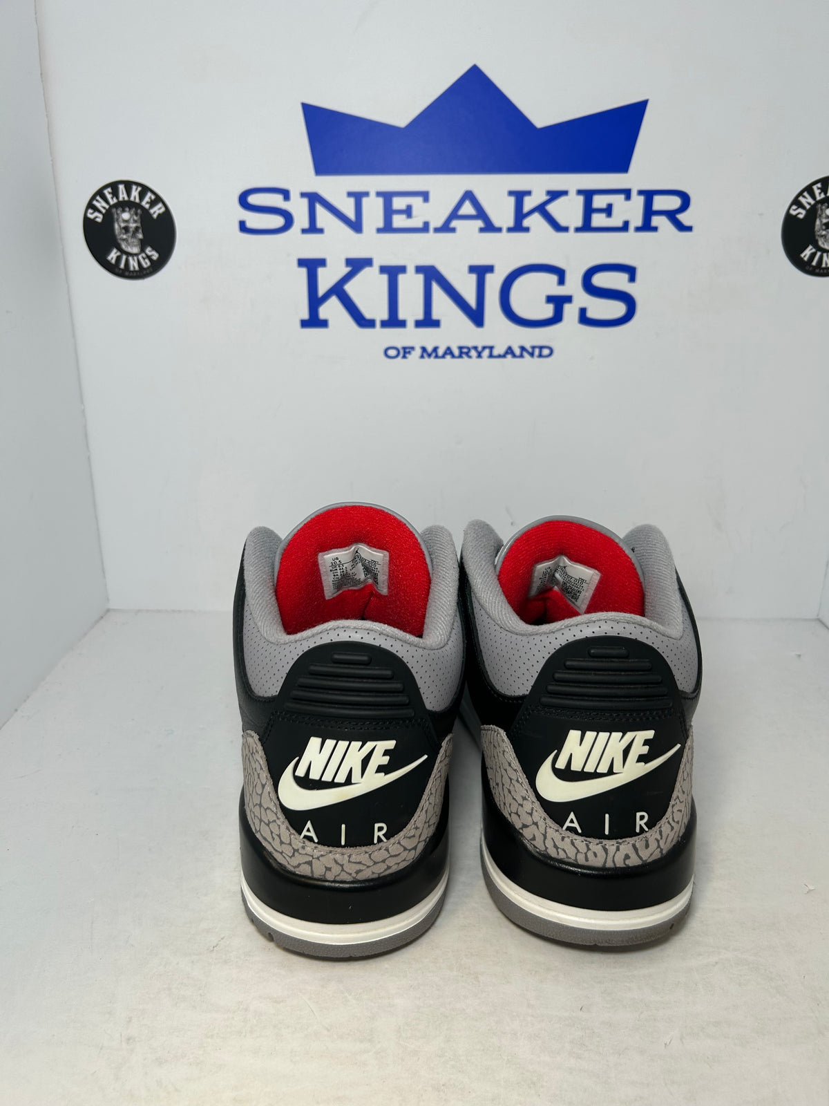 Air Jordan 3 Retro OG 2024 Black Cement (Pre-Owned)