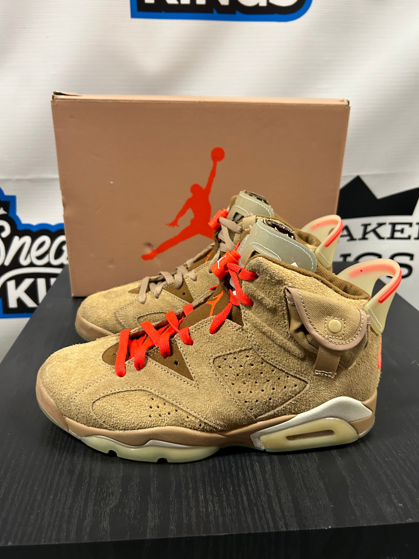 Air Jordan 6 Retro x Travis Scott British Khaki (Pre-Owned)