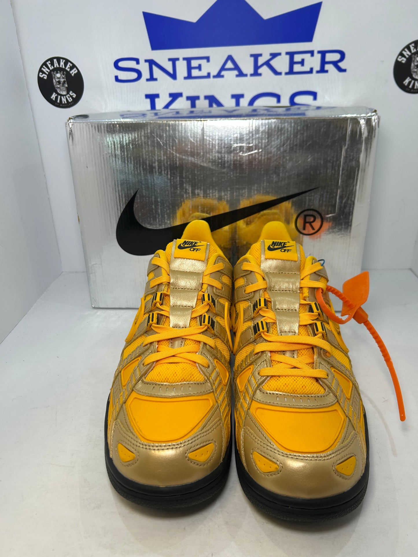 Off-White x Nike Air Rubber Dunk University Gold (Pre-Owned)