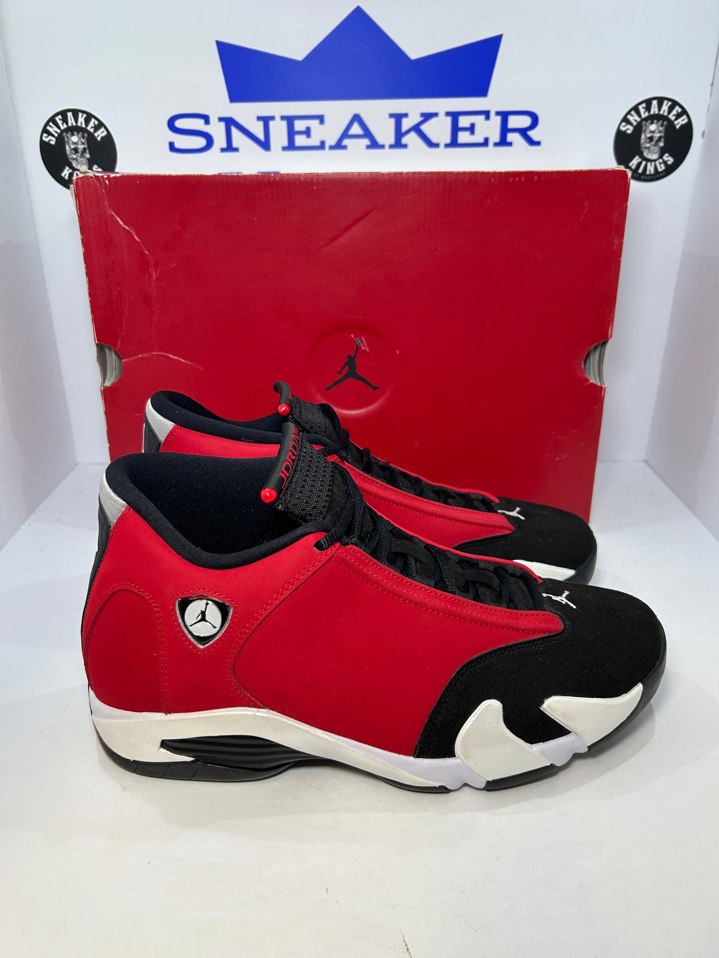 Air Jordan 14 Retro Gym Red Toro (Pre-Owned)