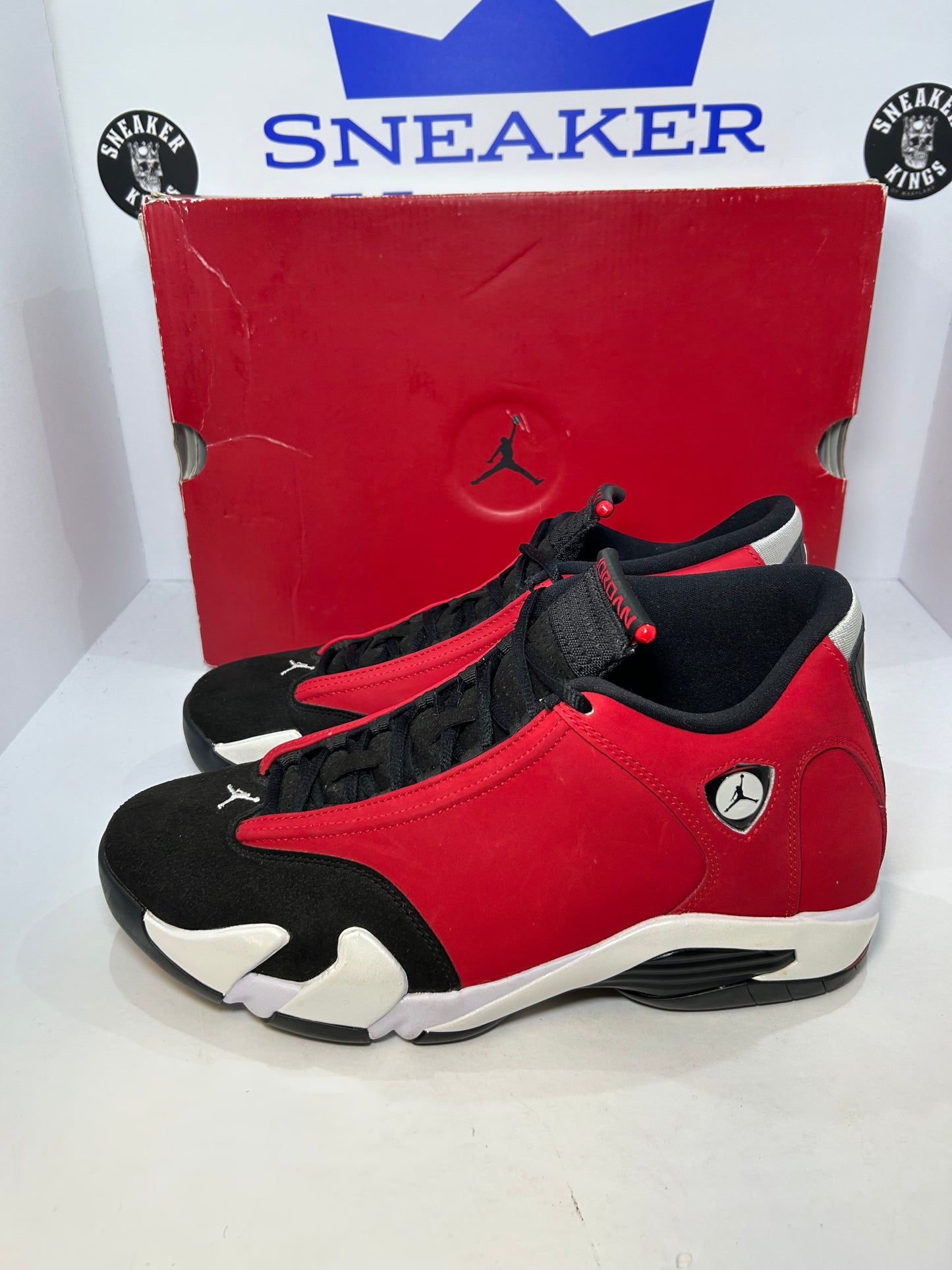 Air Jordan 14 Retro Gym Red Toro (Pre-Owned)