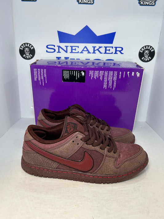 Nike SB Dunk Low City of Love Collection - Burgundy Crush (Pre-Owned)