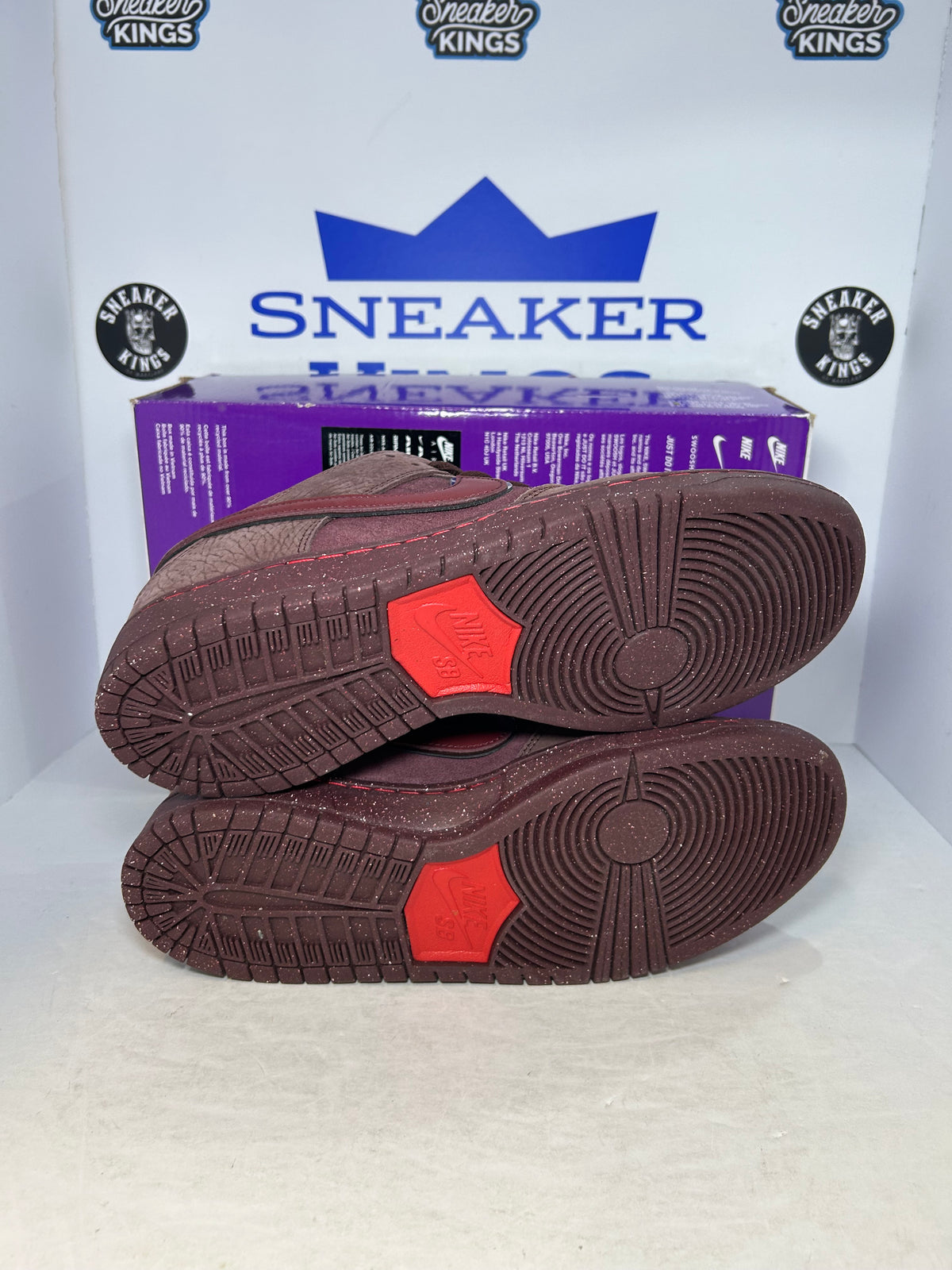 Nike SB Dunk Low City of Love Collection - Burgundy Crush (Pre-Owned)