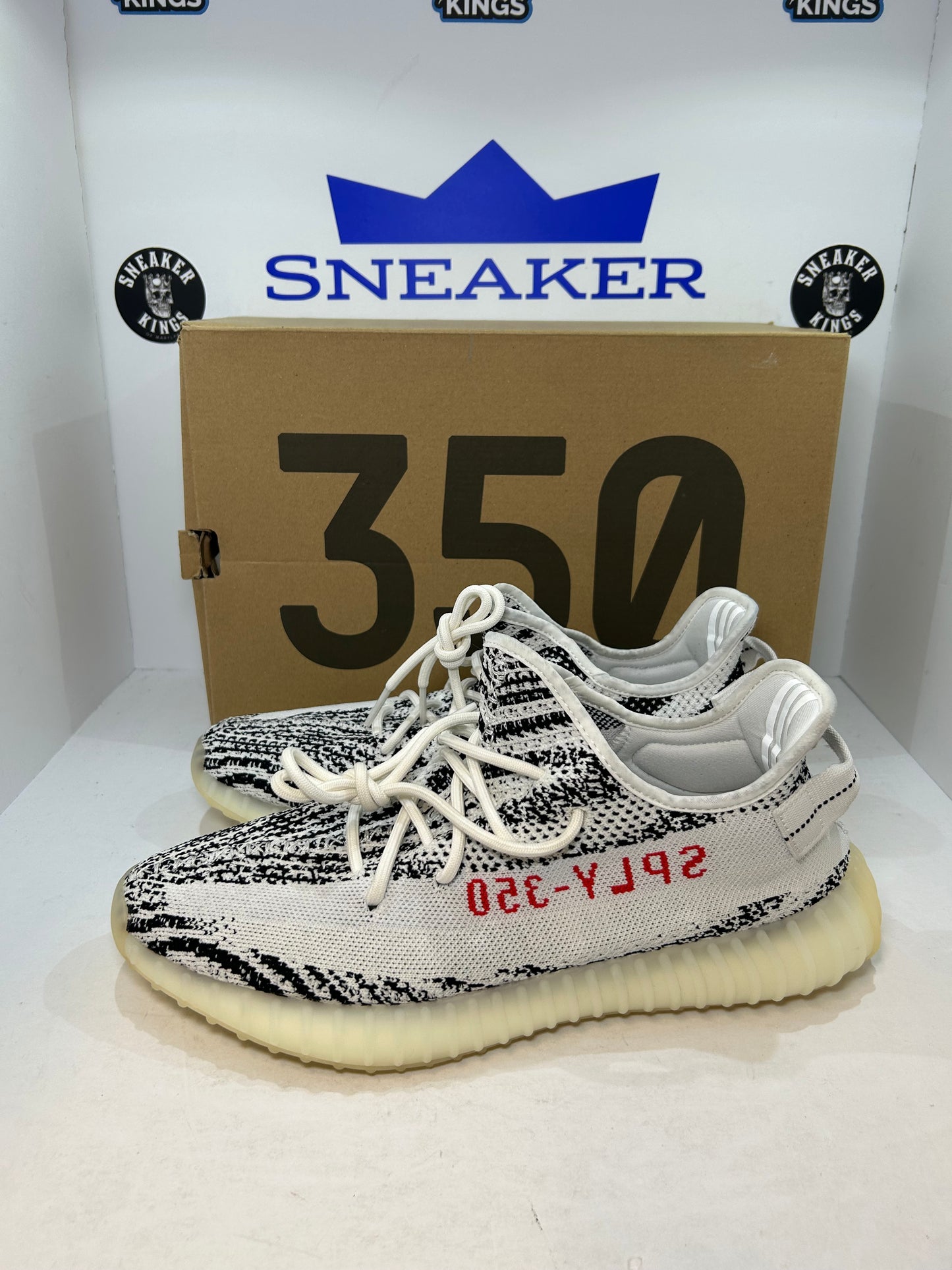 Adidas Yeezy Boost 350 V2 Zebra (Pre-Owned)