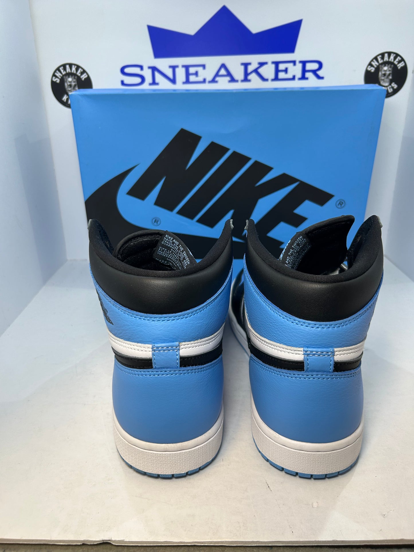 Air Jordan 1 Retro High OG UNC Toe (Pre-Owned)