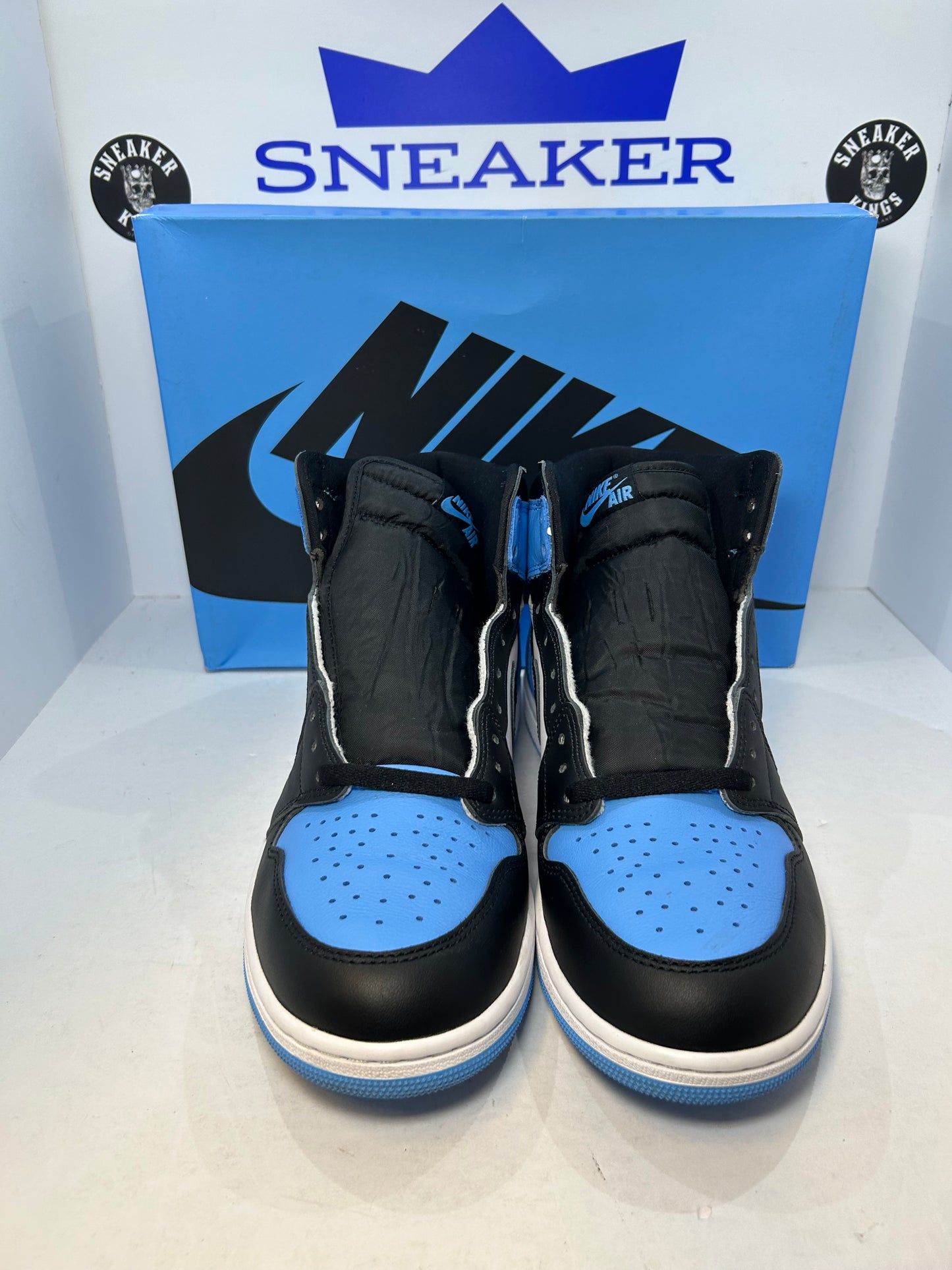 Air Jordan 1 Retro High OG UNC Toe (Pre-Owned)