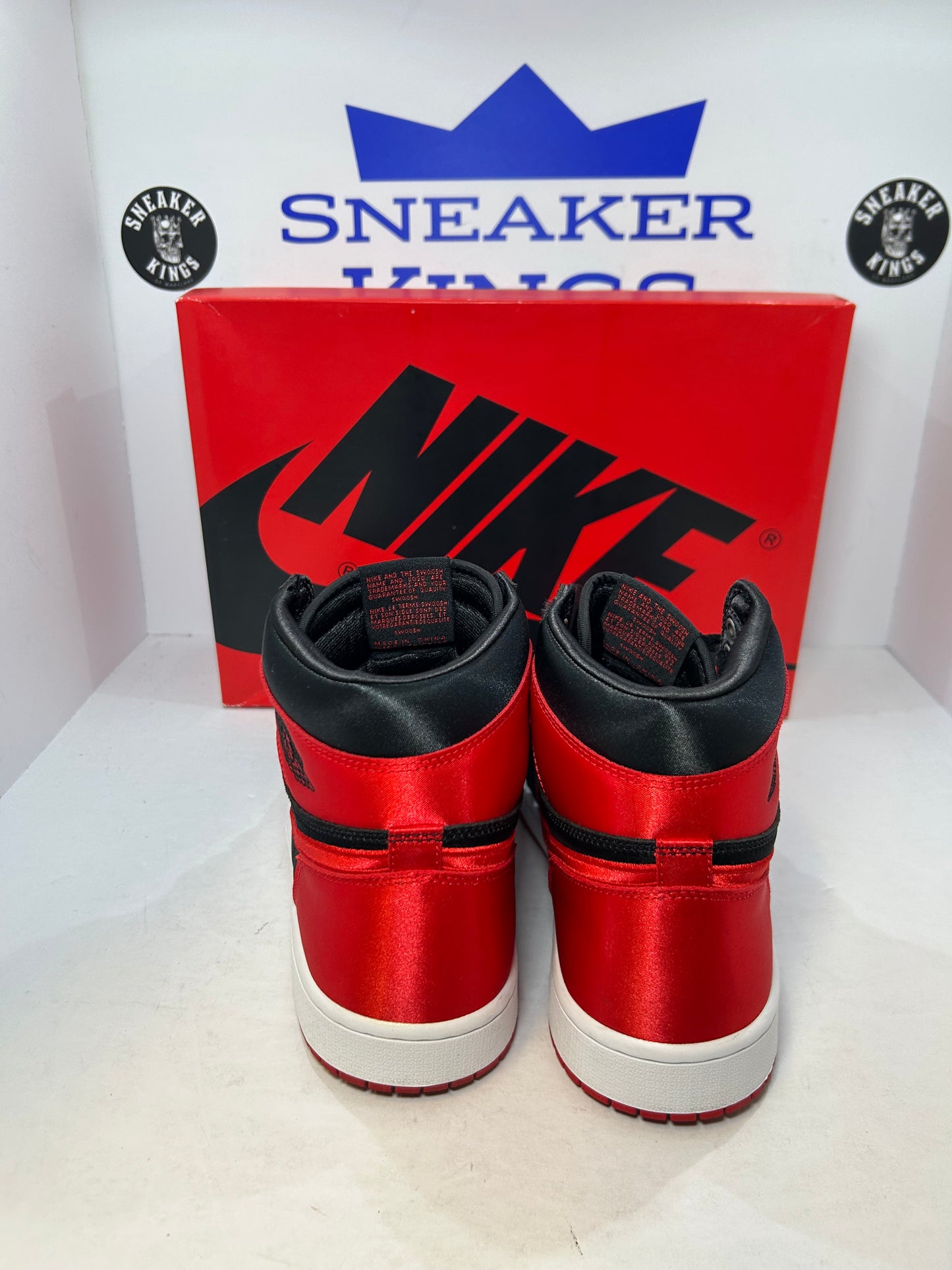 Air Jordan 1 Retro High OG Satin Bred (W) (Pre-Owned)