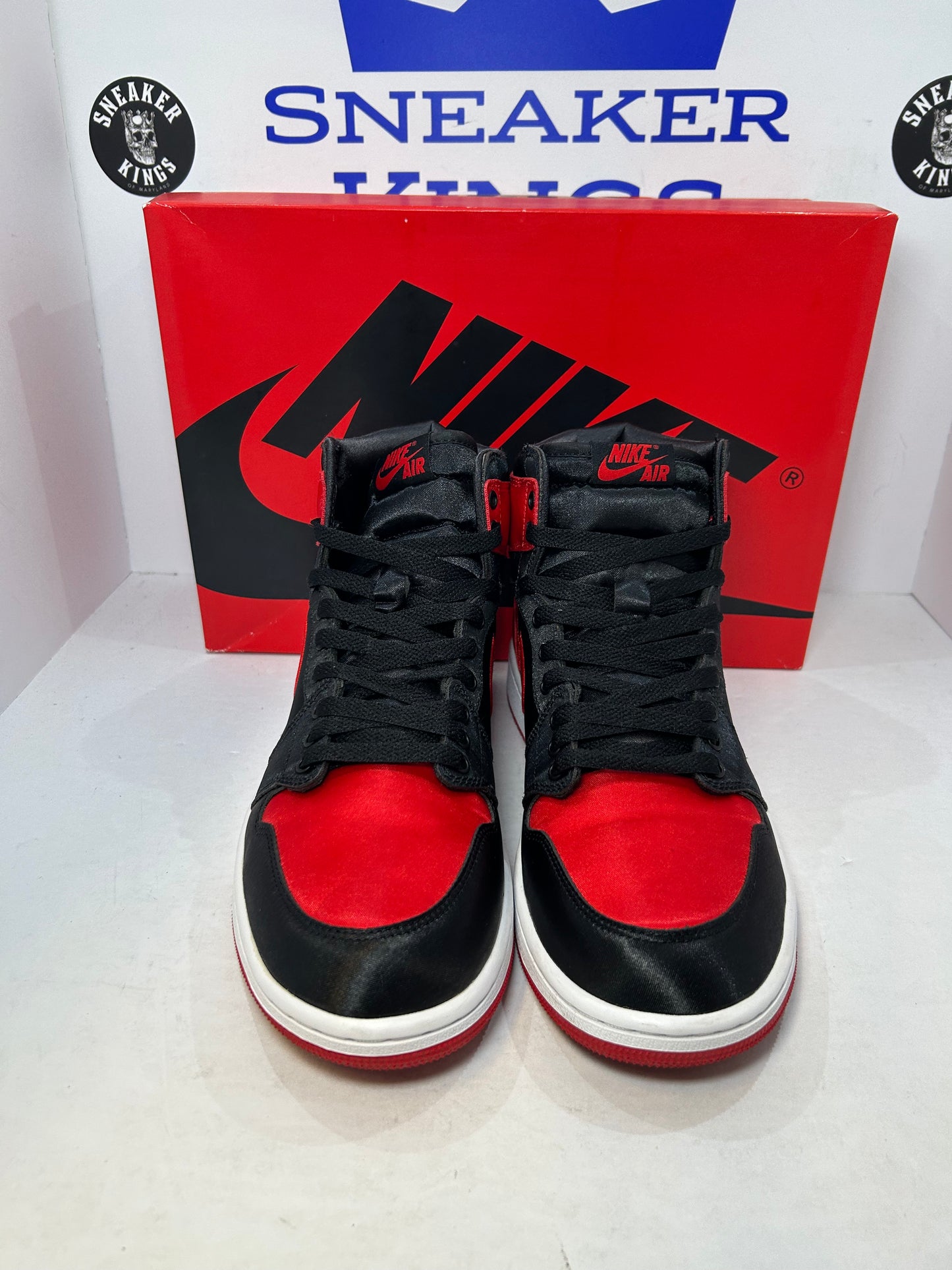 Air Jordan 1 Retro High OG Satin Bred (W) (Pre-Owned)