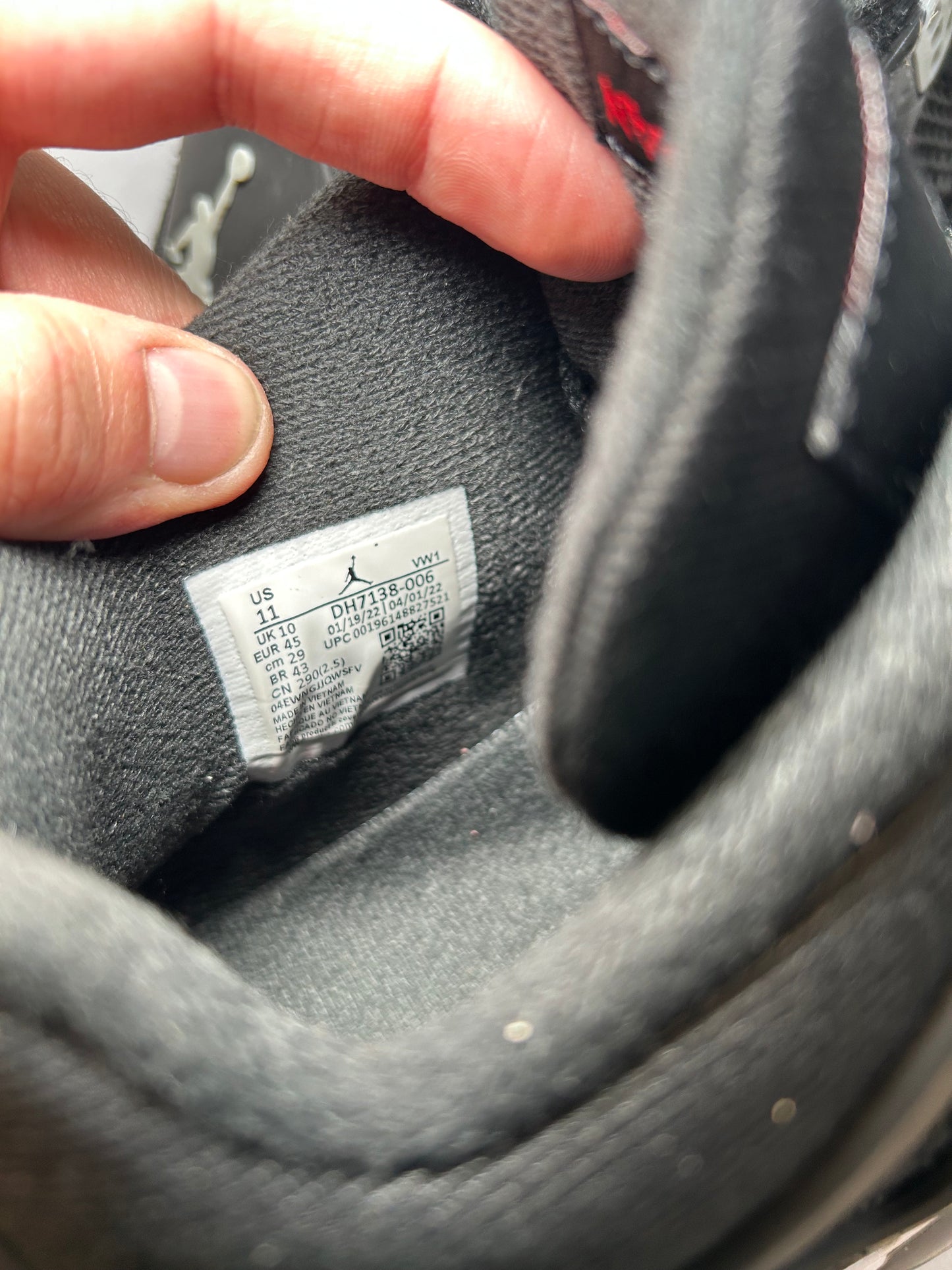 Air Jordan 4 Retro SE Black Canvas (Pre-Owned)