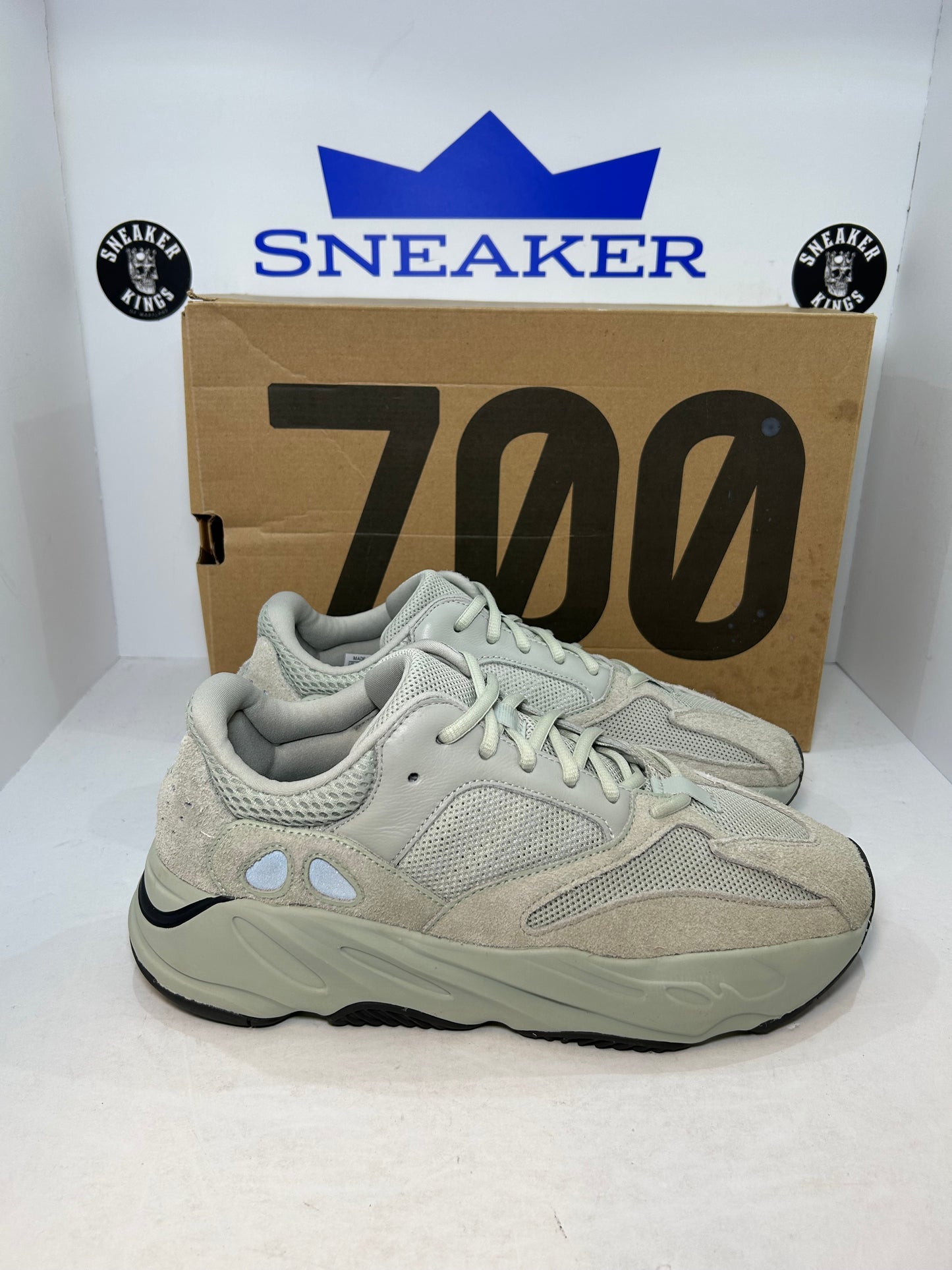 Adidas Yeezy Boost 700 Salt (Pre-Owned)