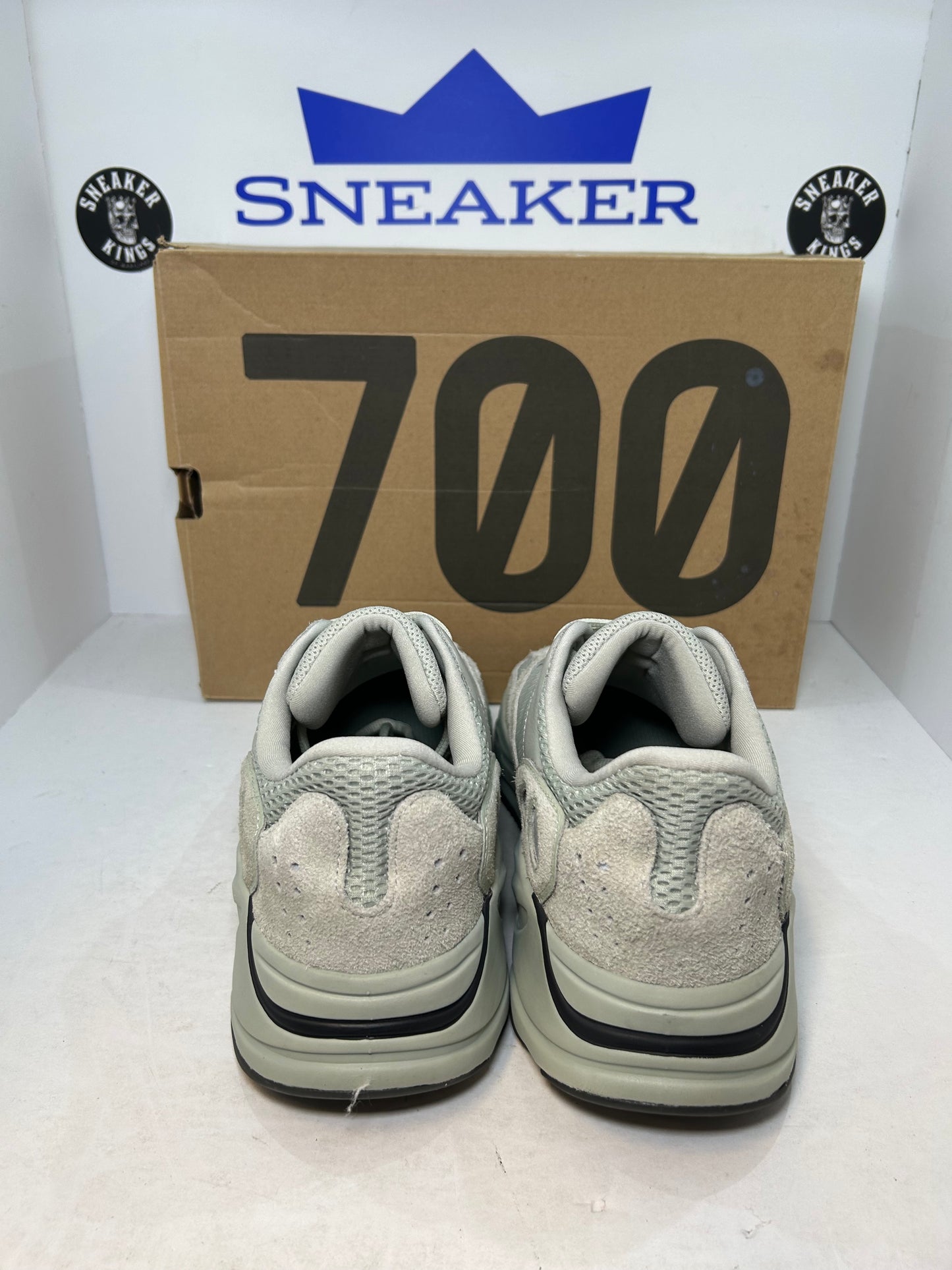 Adidas Yeezy Boost 700 Salt (Pre-Owned)