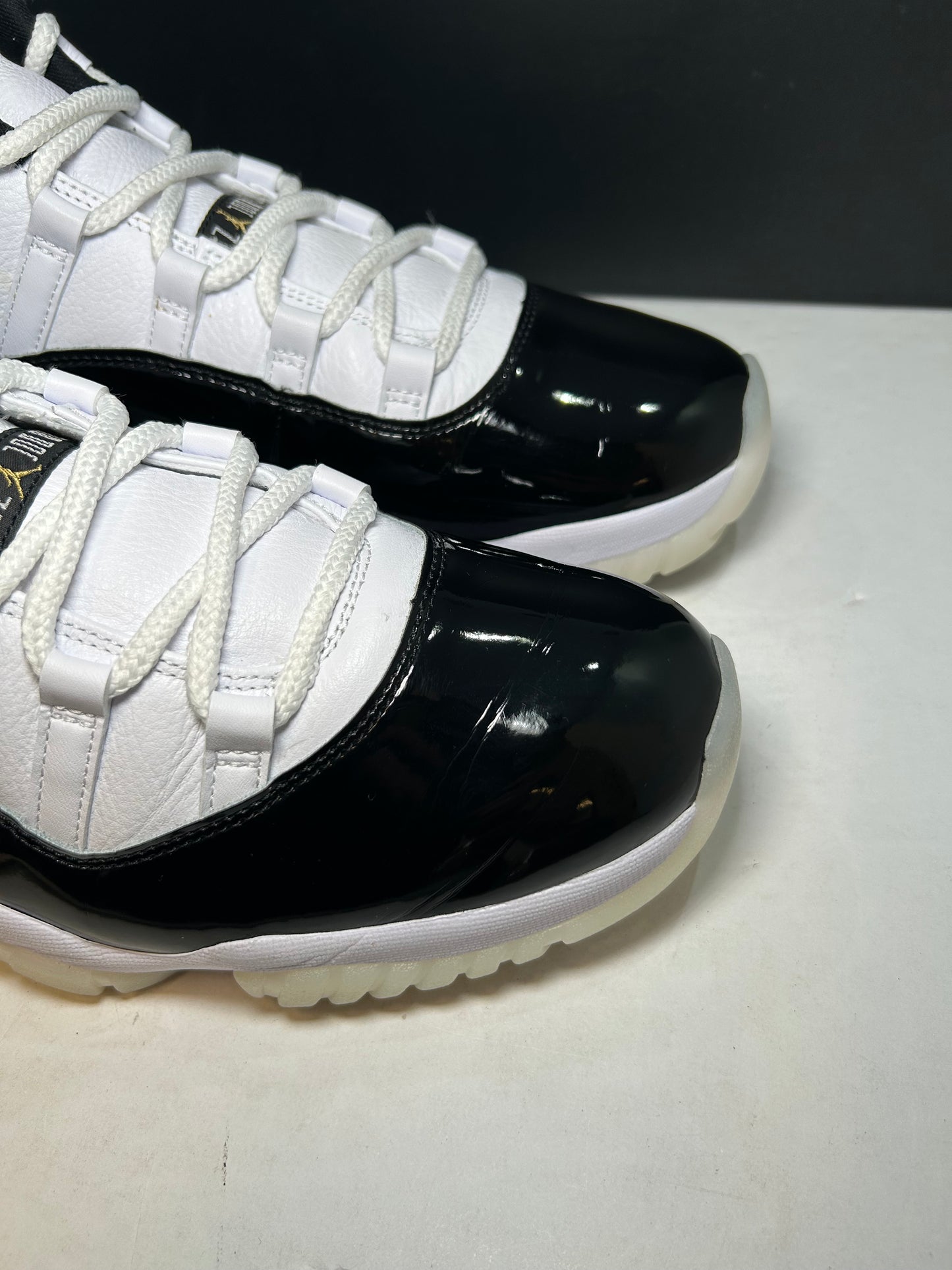 Air Jordan 11 Retro Gratitude Defining Moments DMP (Pre-Owned)