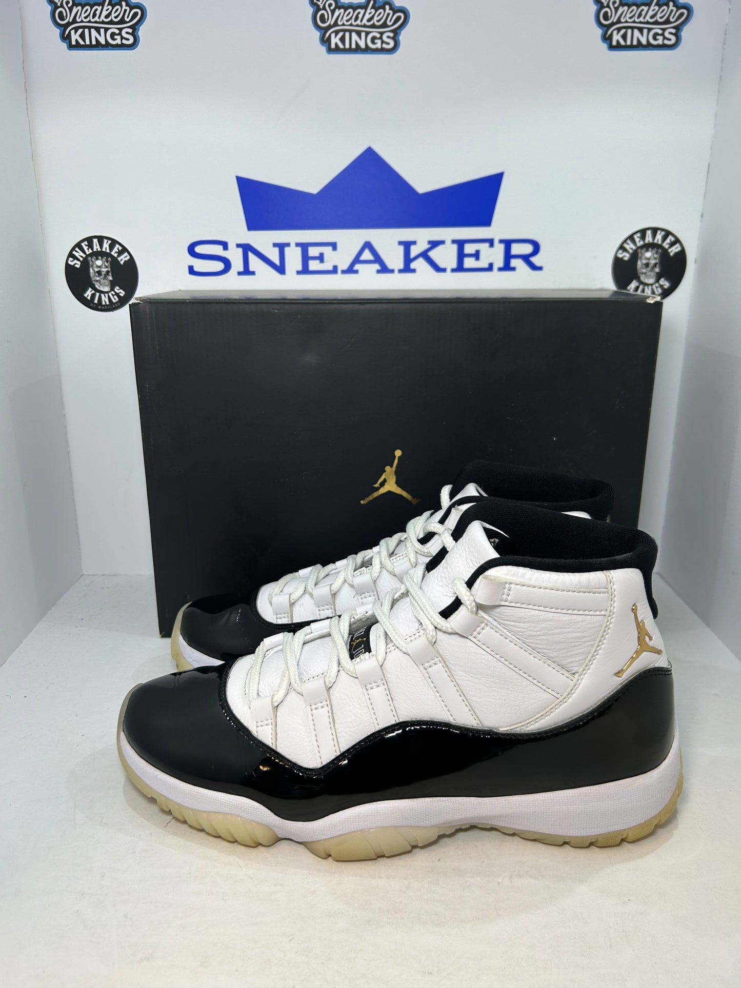 Air Jordan 11 Retro Gratitude / Defining Moments DMP (Pre-Owned)