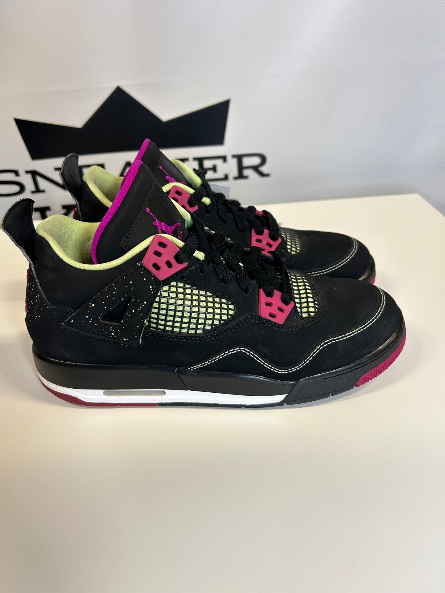 Air Jordan 4 Retro GS 30th Fuchsia (Pre-Owned)