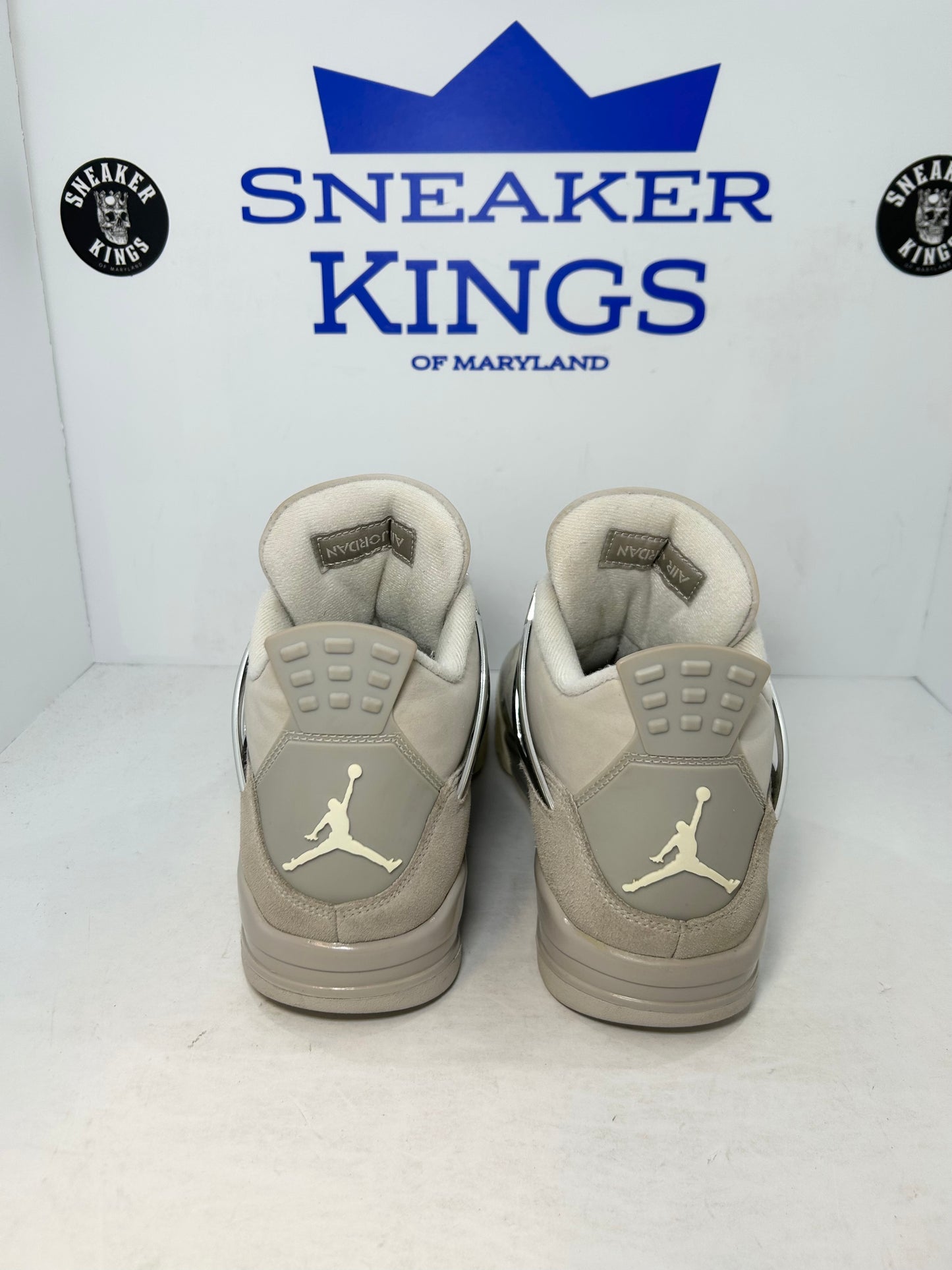Air Jordan 4 Retro Frozen Moments (Pre-Owned)