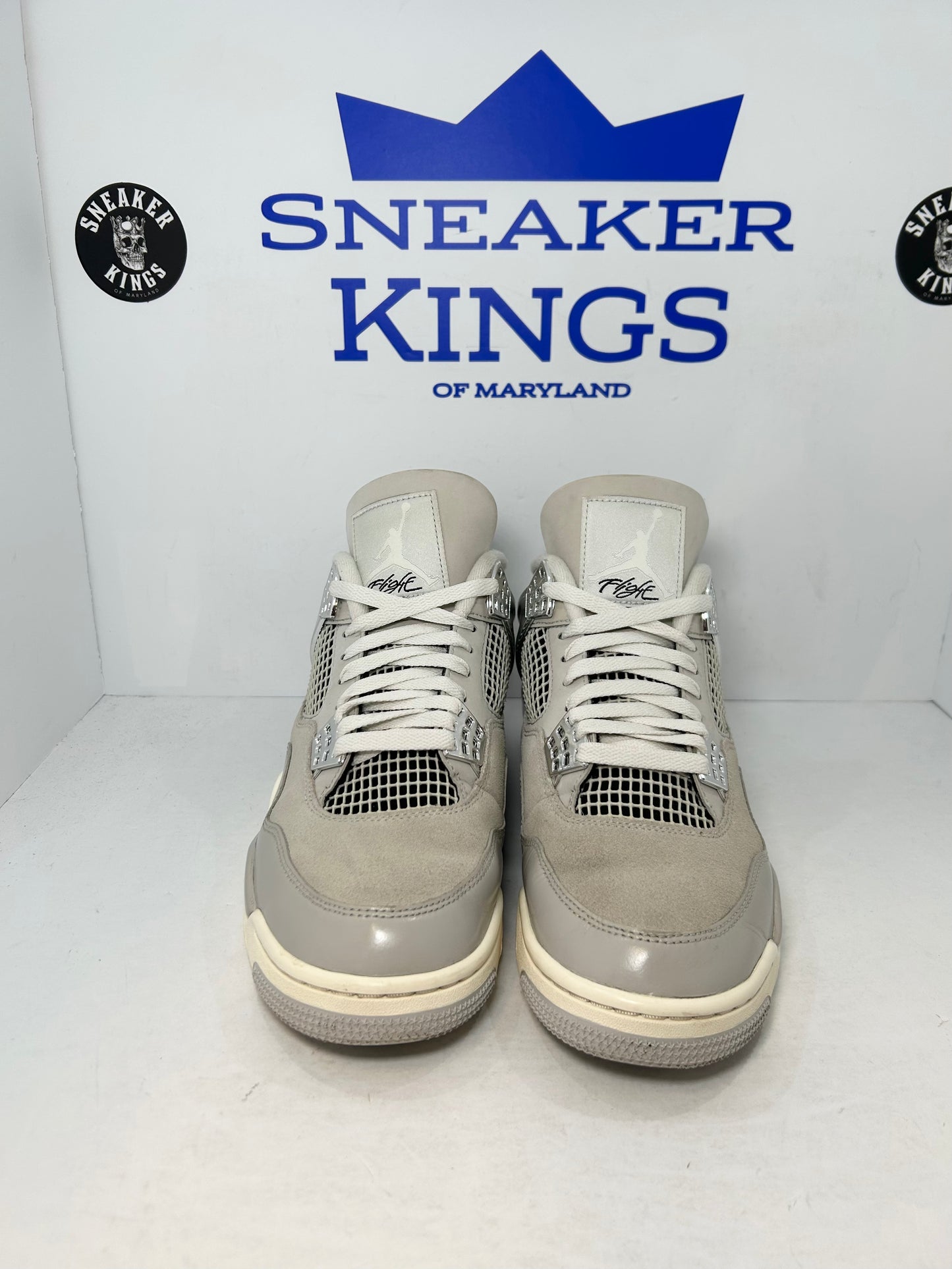Air Jordan 4 Retro Frozen Moments (Pre-Owned)