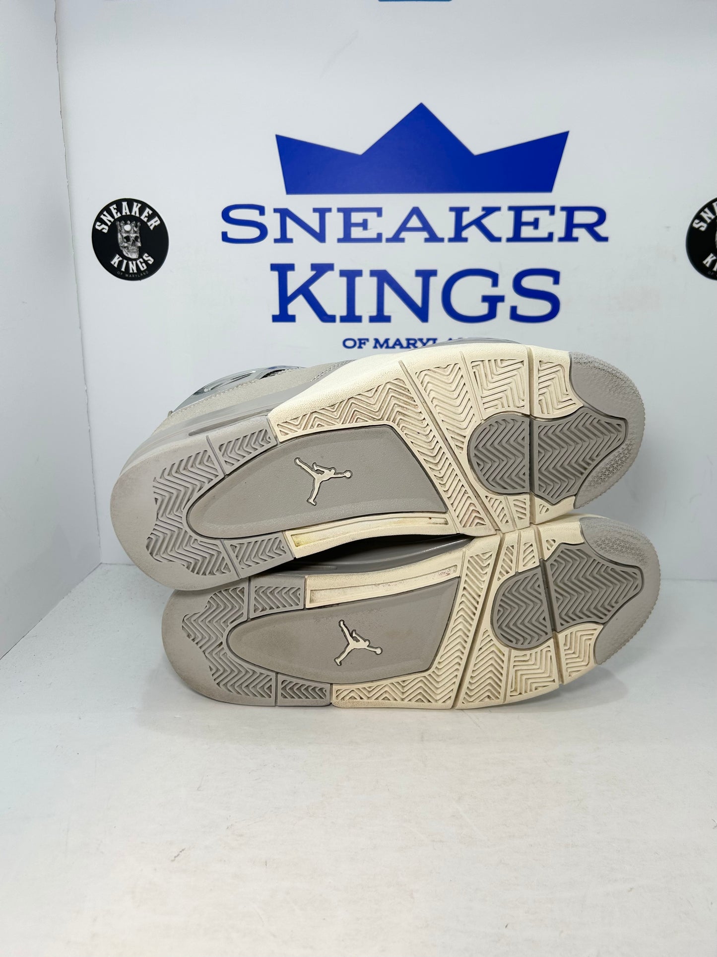Air Jordan 4 Retro Frozen Moments (Pre-Owned)