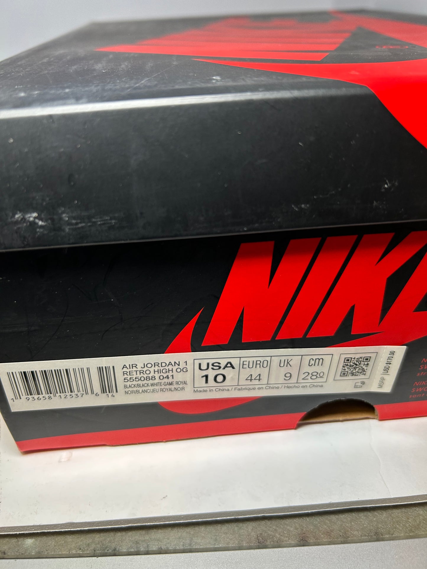 Air Jordan 1 Retro High OG Royal Toe (Pre-Owned)
