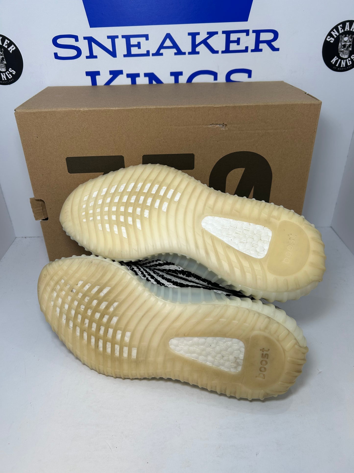 Adidas Yeezy Boost 350 v2 Zebra (Pre-Owned)